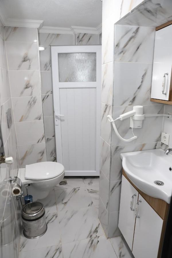 Laos Istanbul Town Hause Appartement Buitenkant foto